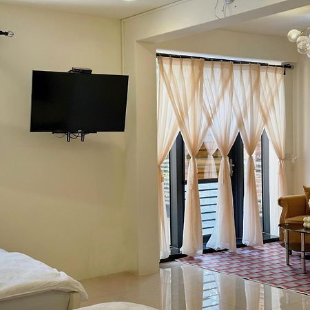 Kaohsiung Raifong Corner Homestay Zewnętrze zdjęcie